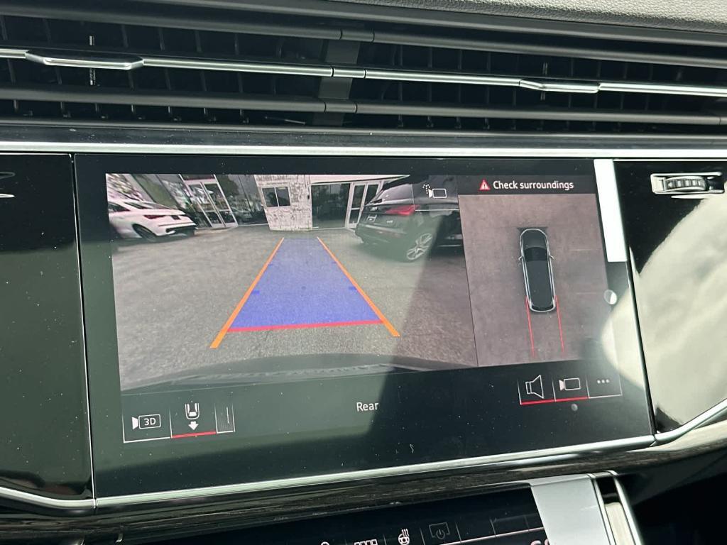 new 2026 Audi Q7 car, priced at $62,355