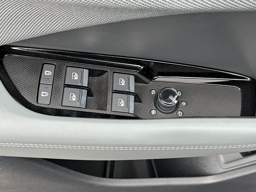 new 2026 Audi Q3 car, priced at $49,440