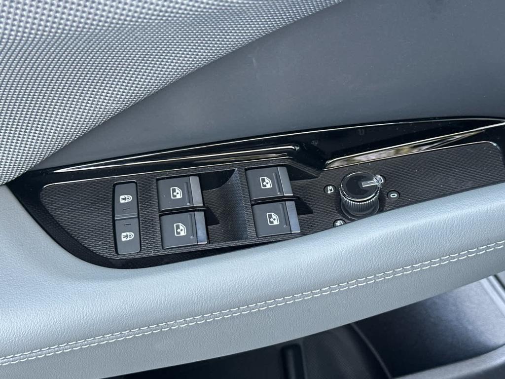 new 2026 Audi Q3 car, priced at $50,920