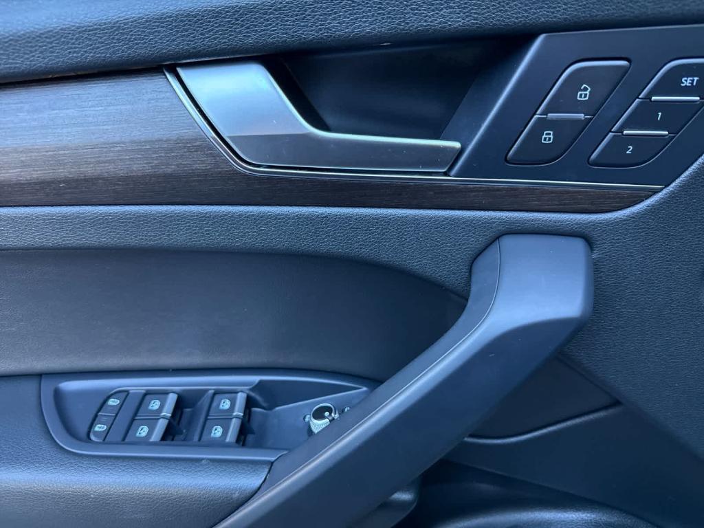 used 2023 Audi Q5 e car, priced at $31,372