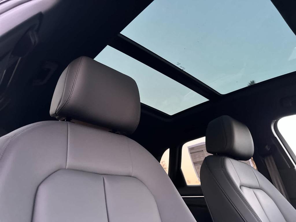 new 2025 Audi Q3 car, priced at $38,141