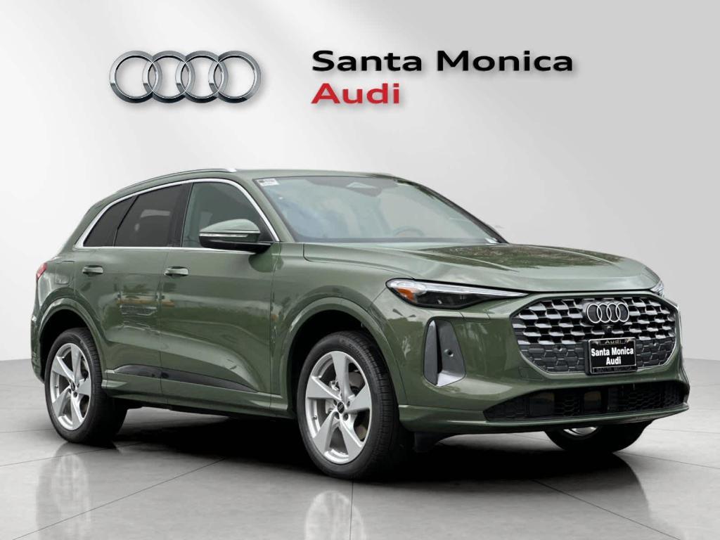 new 2025 Audi Q5 car, priced at $54,731