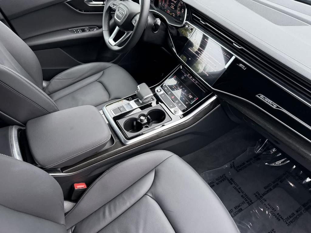 used 2025 Audi Q7 car, priced at $51,408