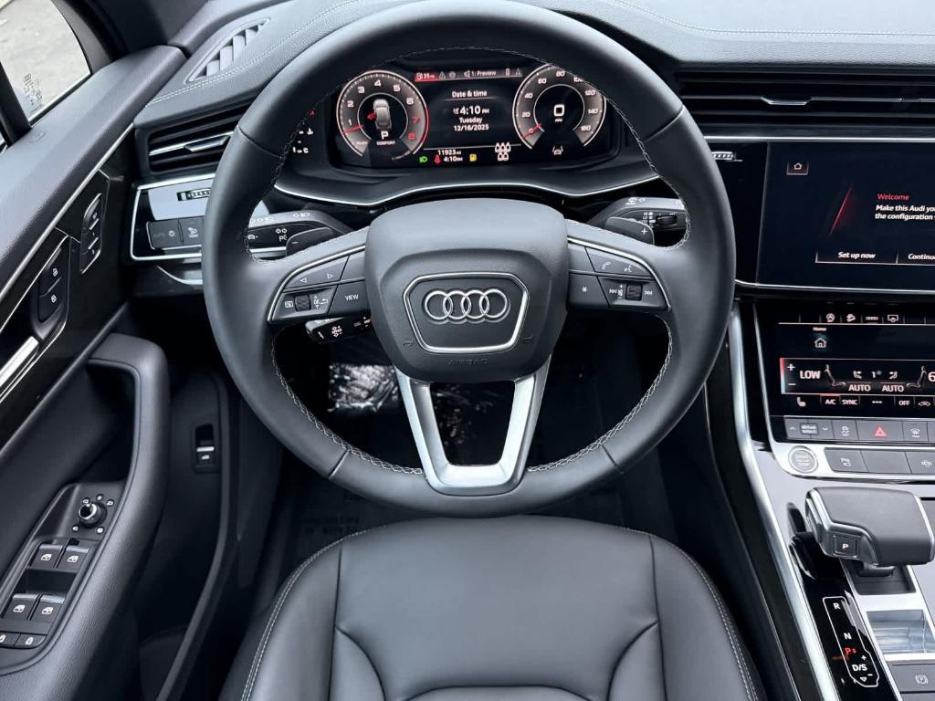 used 2025 Audi Q7 car, priced at $51,408