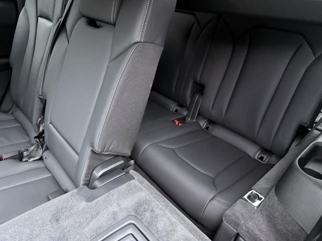 used 2025 Audi Q7 car, priced at $51,408