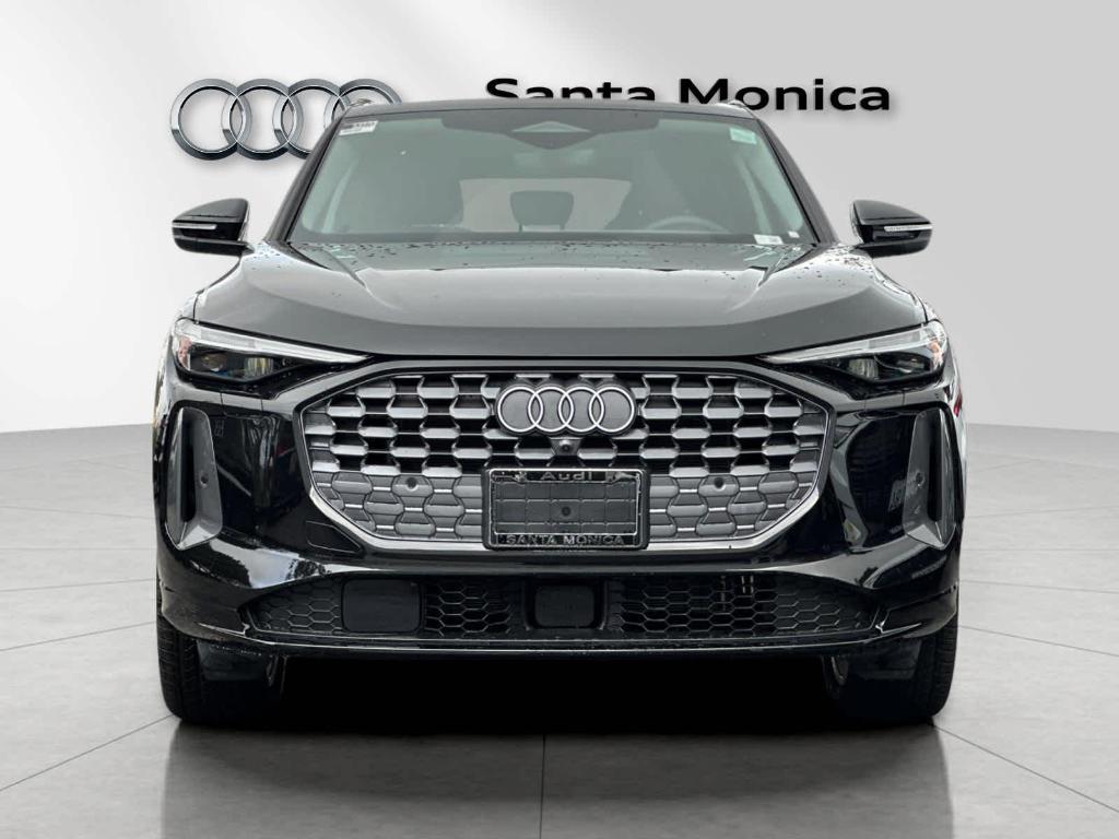 new 2025 Audi Q5 car, priced at $54,133