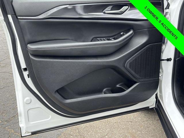used 2023 Jeep Grand Cherokee car, priced at $28,098
