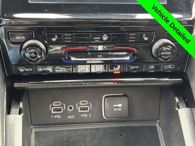 used 2023 Jeep Grand Cherokee car, priced at $28,098