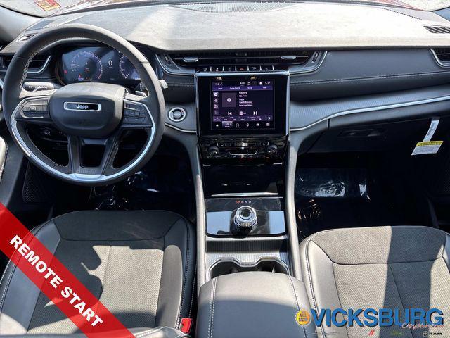 new 2025 Jeep Grand Cherokee L car, priced at $41,174