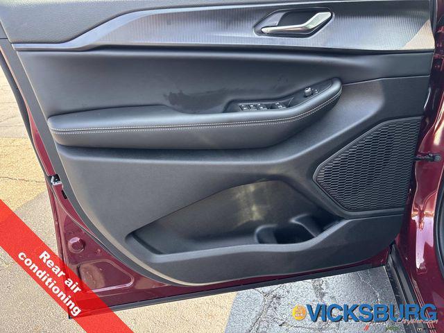 new 2025 Jeep Grand Cherokee L car, priced at $41,174