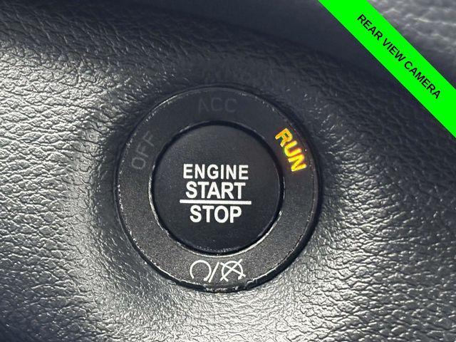 used 2023 Jeep Cherokee car, priced at $25,694