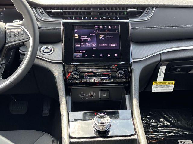new 2026 Jeep Grand Cherokee car, priced at $34,271