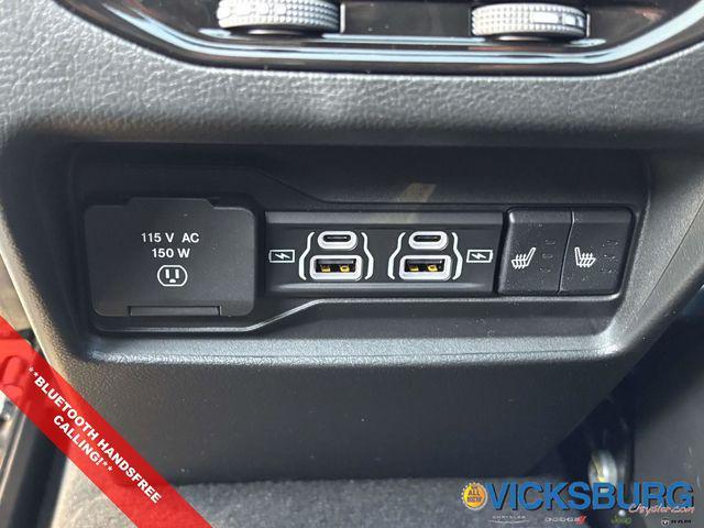 new 2025 Jeep Grand Cherokee car, priced at $50,931