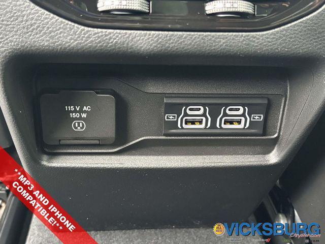 new 2025 Jeep Grand Cherokee car, priced at $35,174