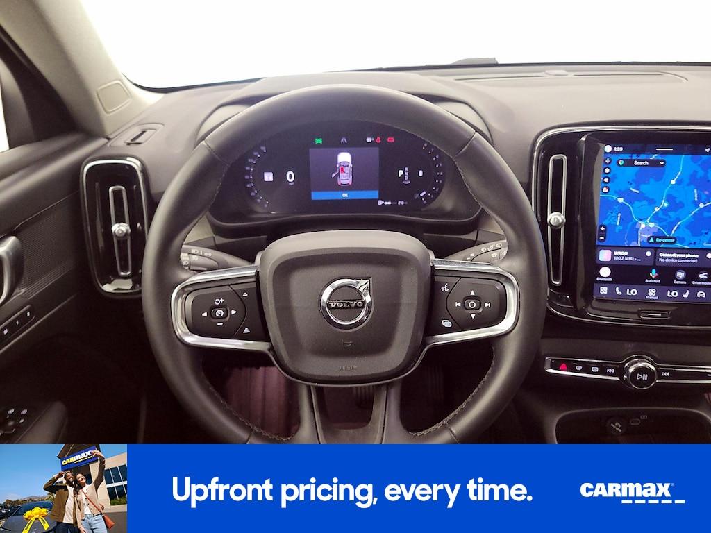 used 2023 Volvo XC40 car, priced at $30,998