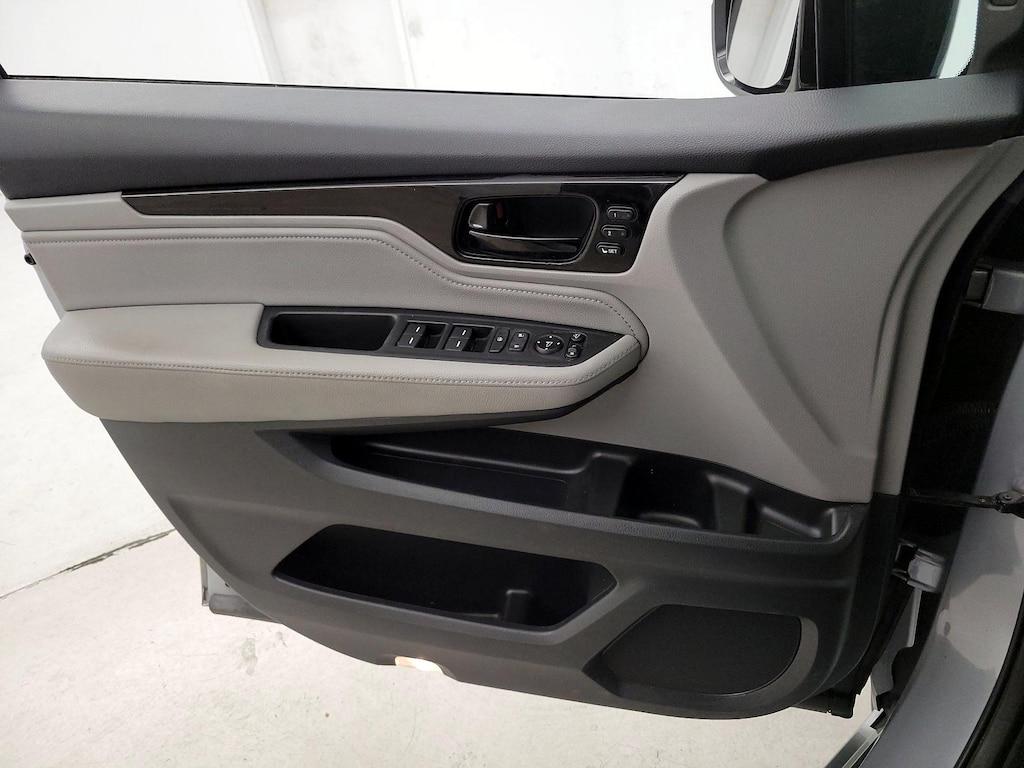 used 2016 Honda Odyssey car, priced at $21,998