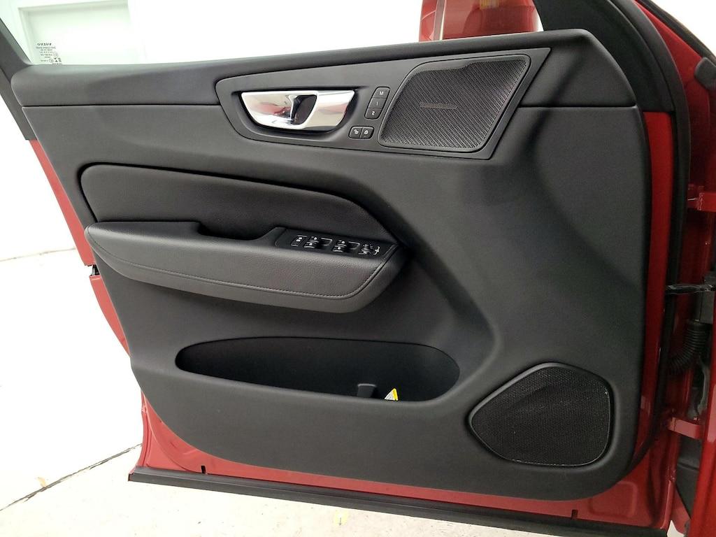 used 2020 Volvo XC60 car, priced at $23,998