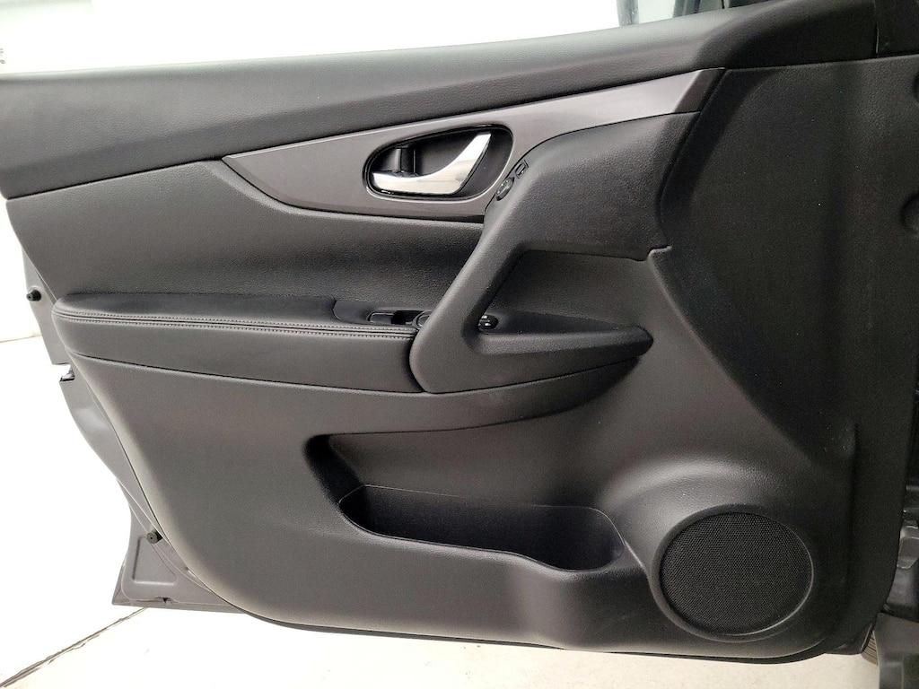 used 2020 Nissan Rogue car, priced at $17,998