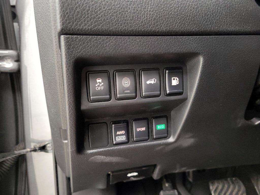 used 2020 Nissan Rogue car, priced at $17,998