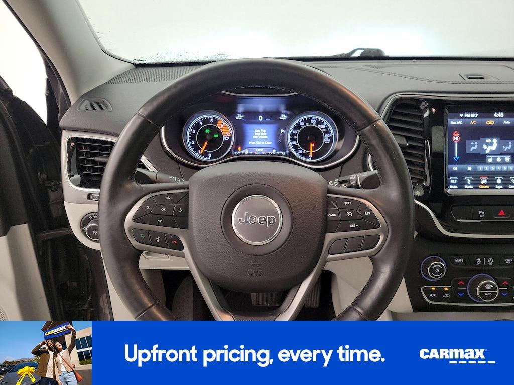 used 2019 Jeep Cherokee car, priced at $18,998