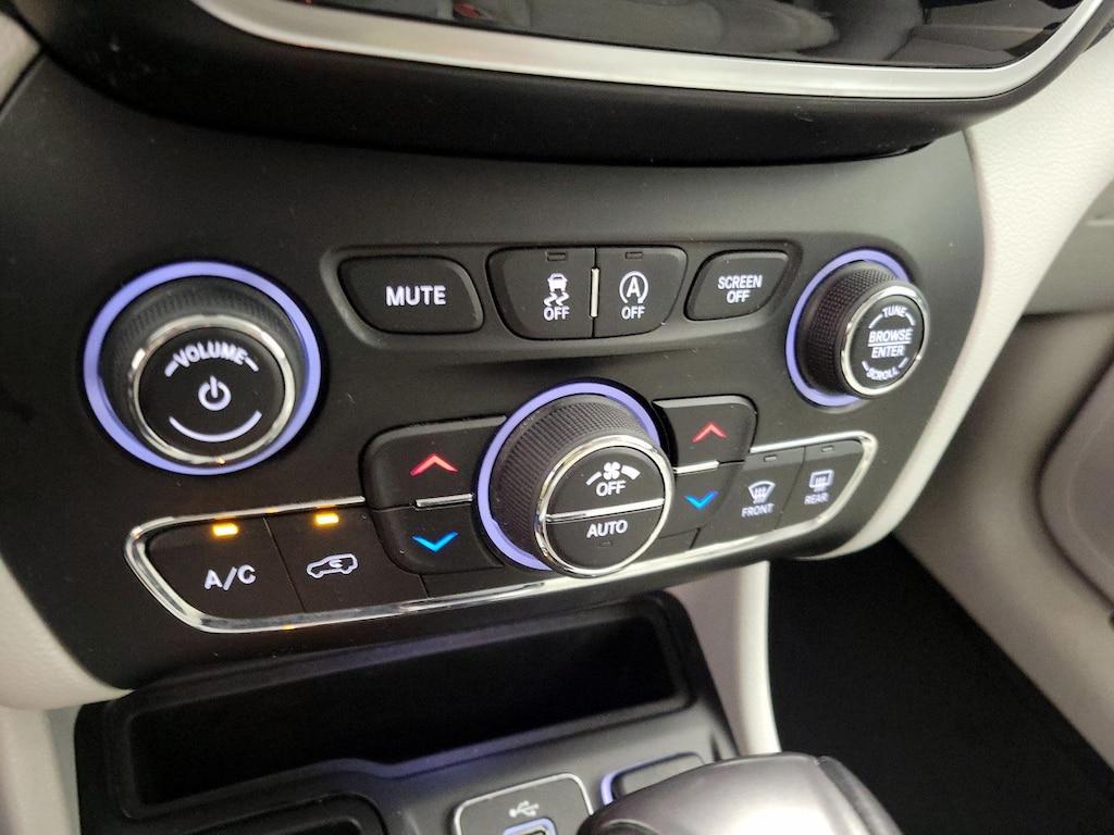 used 2019 Jeep Cherokee car, priced at $18,998