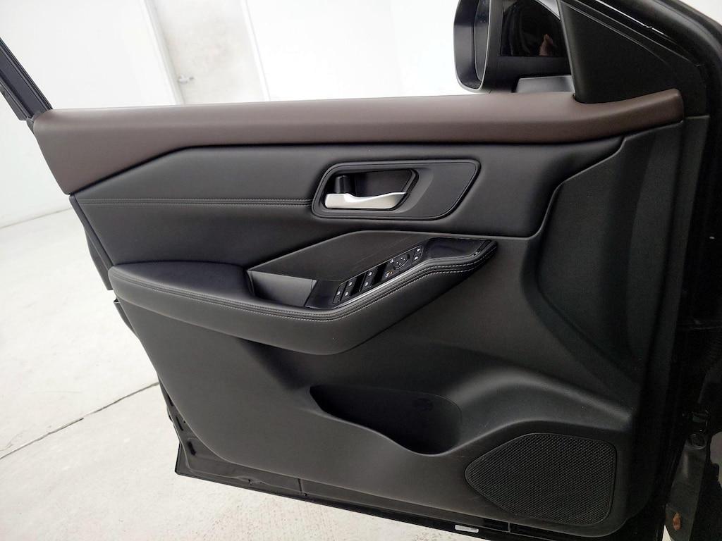 used 2023 Nissan Rogue car, priced at $23,998
