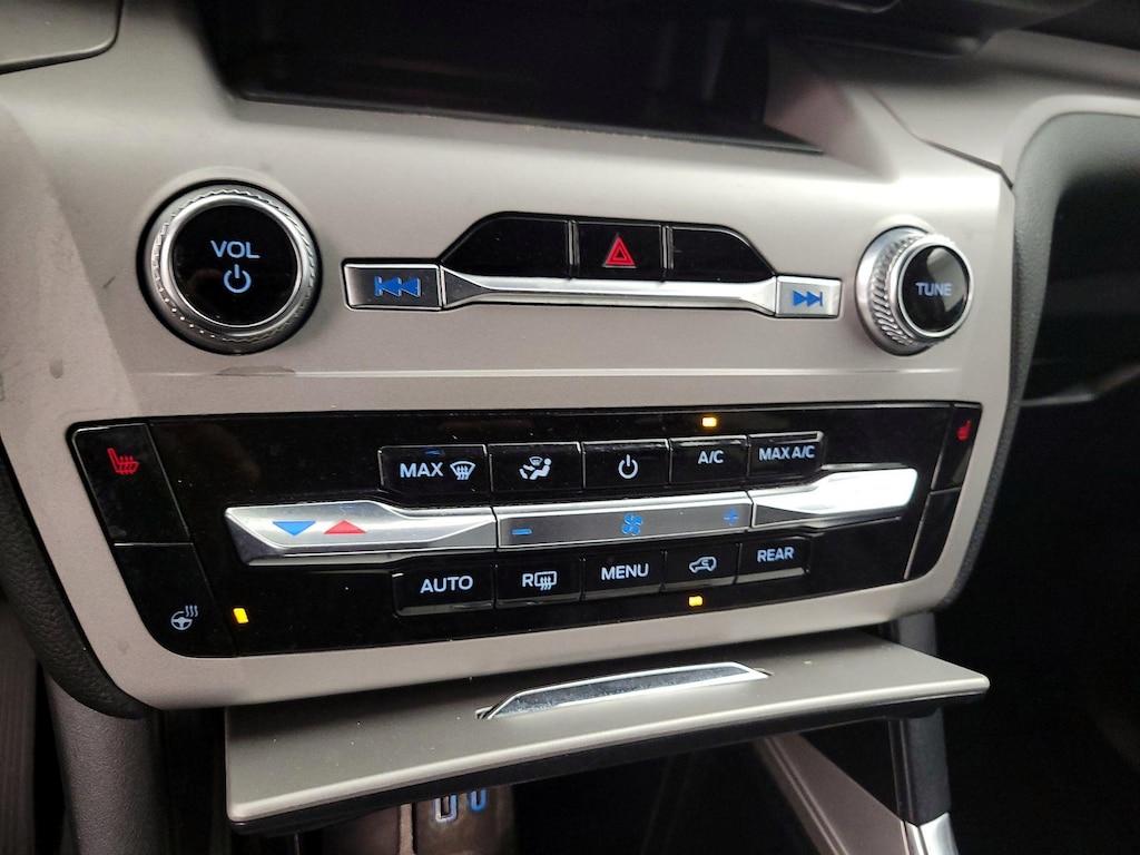 used 2024 Ford Explorer car, priced at $26,998