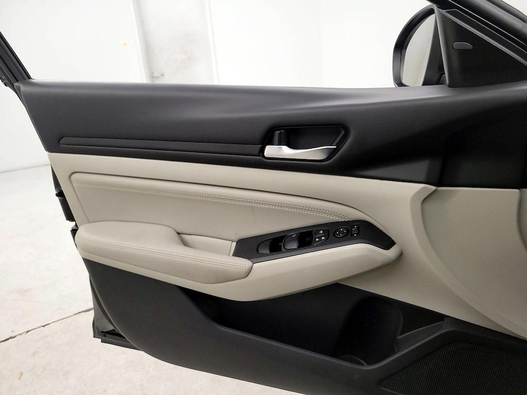 used 2020 Nissan Altima car, priced at $18,998