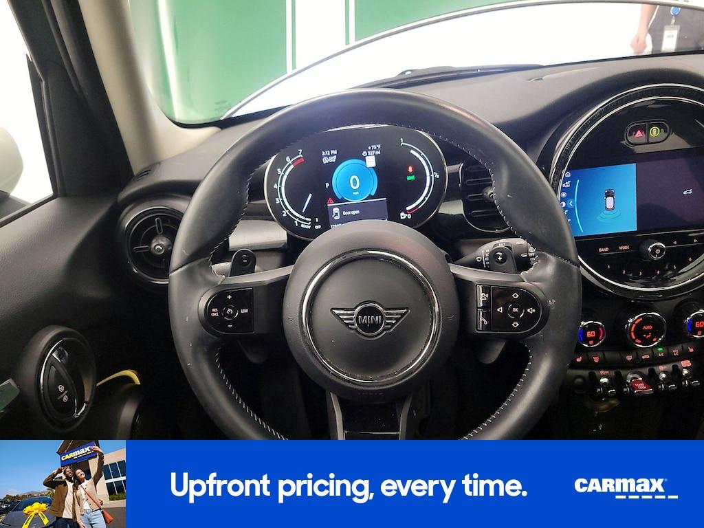 used 2023 MINI Hardtop car, priced at $26,998