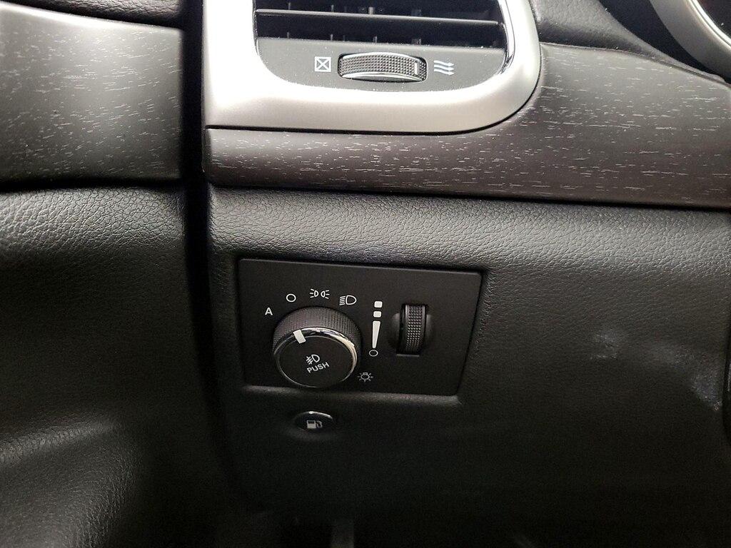 used 2015 Jeep Grand Cherokee car, priced at $18,998