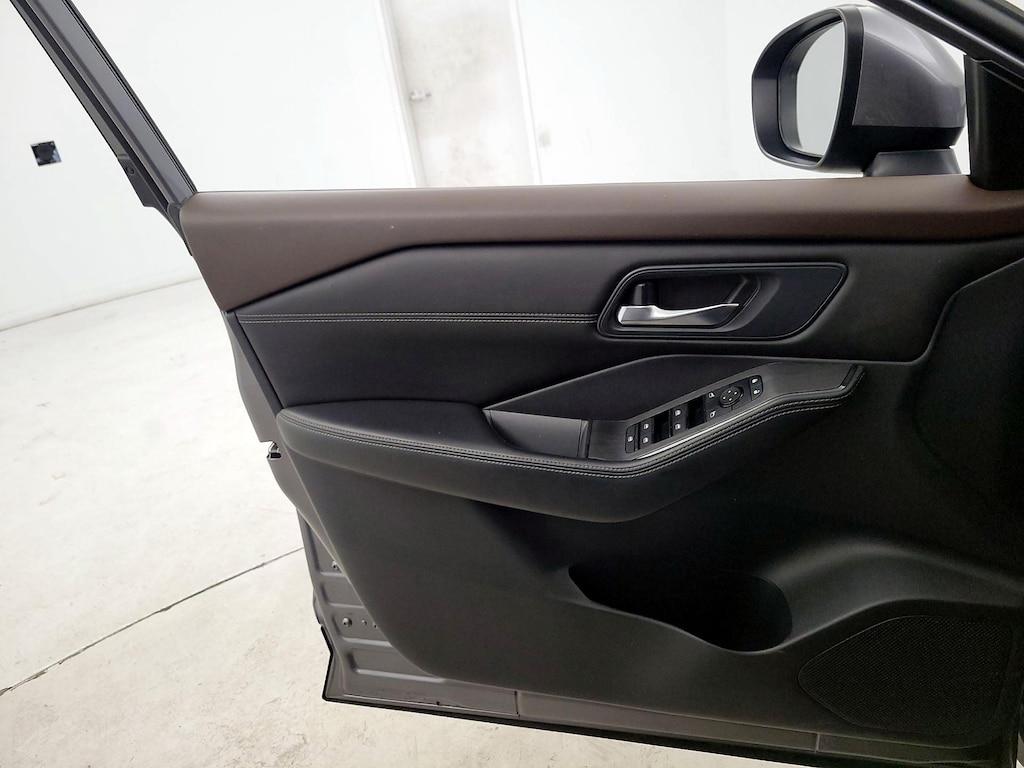 used 2023 Nissan Rogue car, priced at $21,998