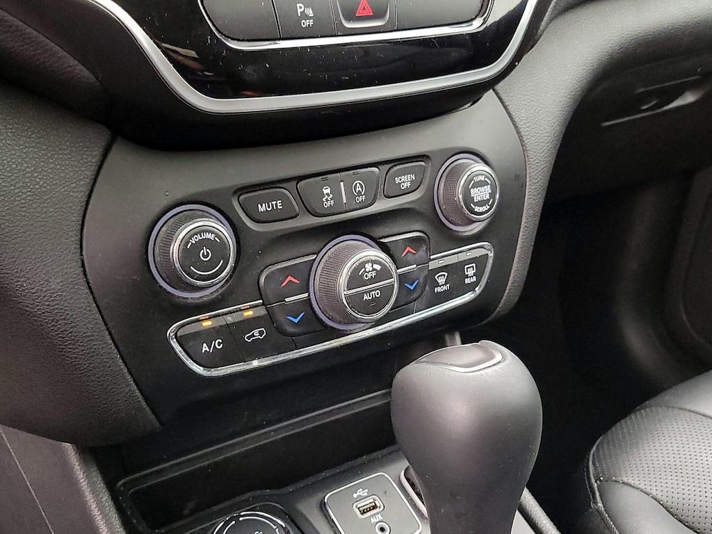 used 2019 Jeep Cherokee car, priced at $18,998