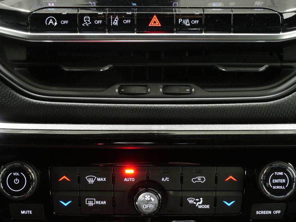 new 2026 Jeep Compass car, priced at $32,211