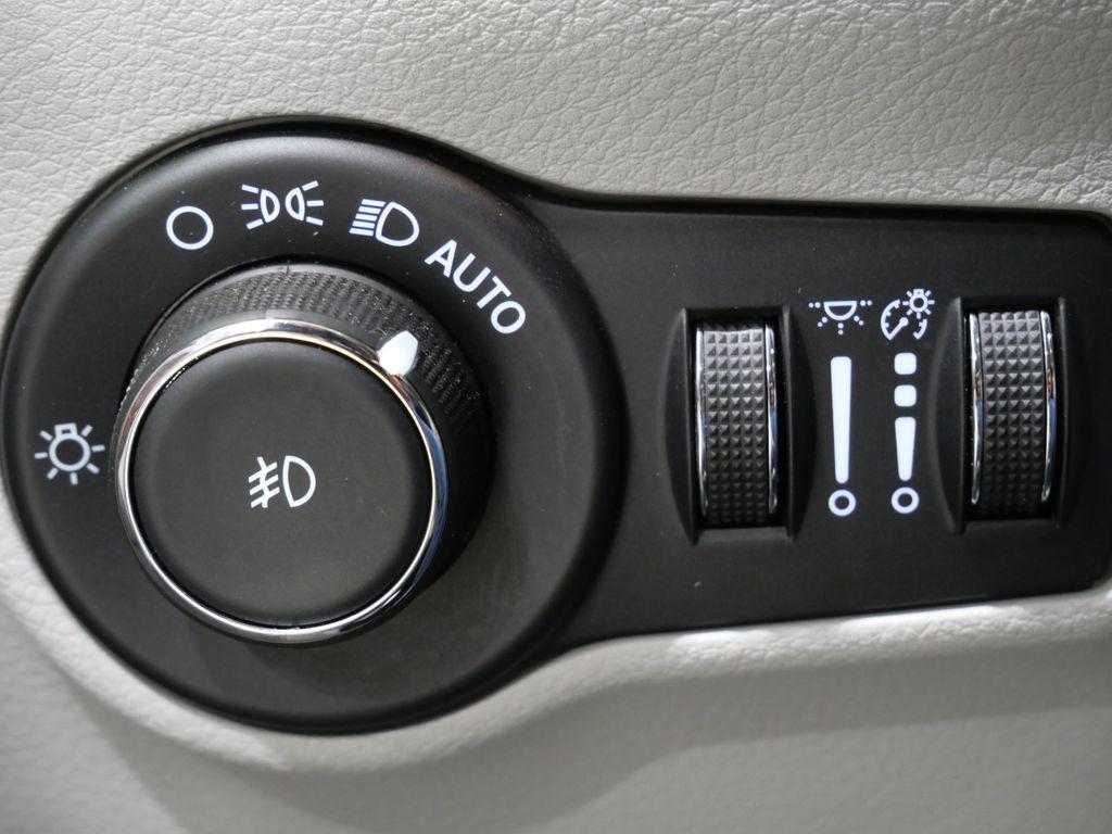 used 2022 Jeep Compass car, priced at $22,612
