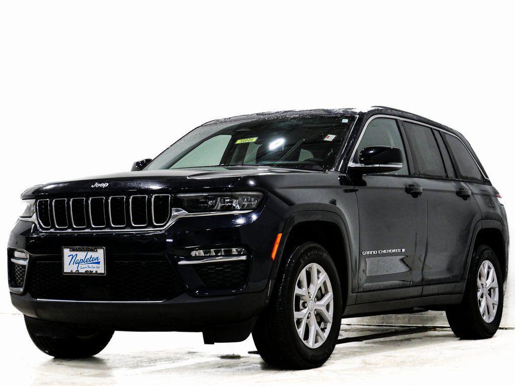 used 2024 Jeep Grand Cherokee car, priced at $31,000