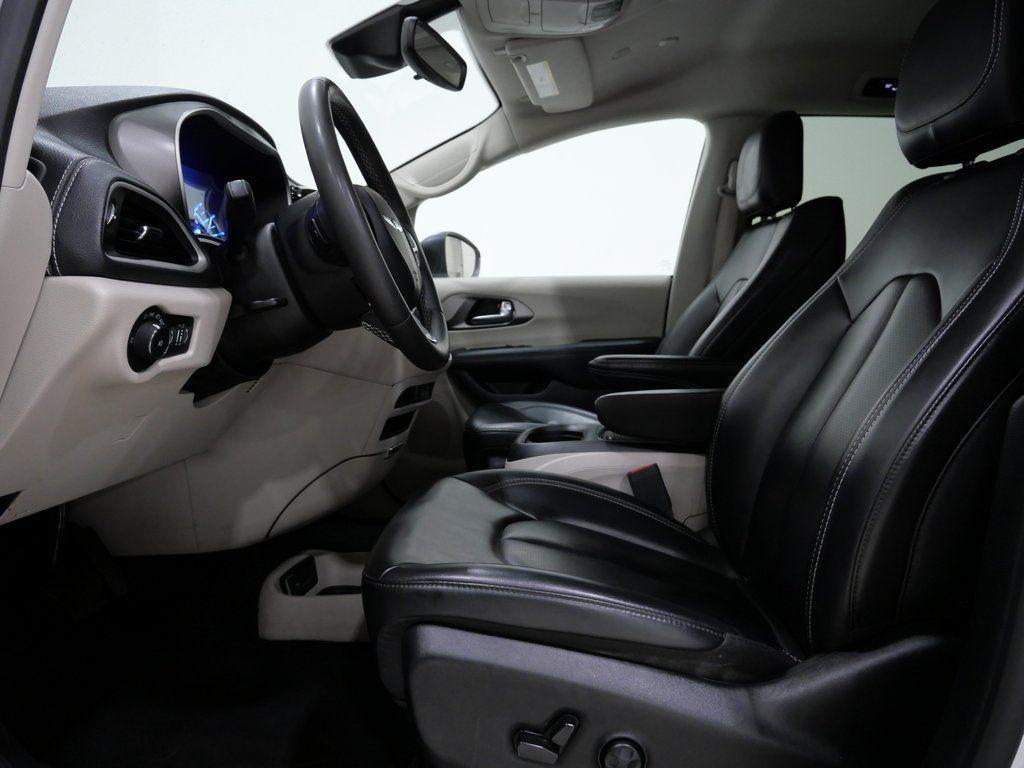 used 2023 Chrysler Pacifica Hybrid car, priced at $22,900