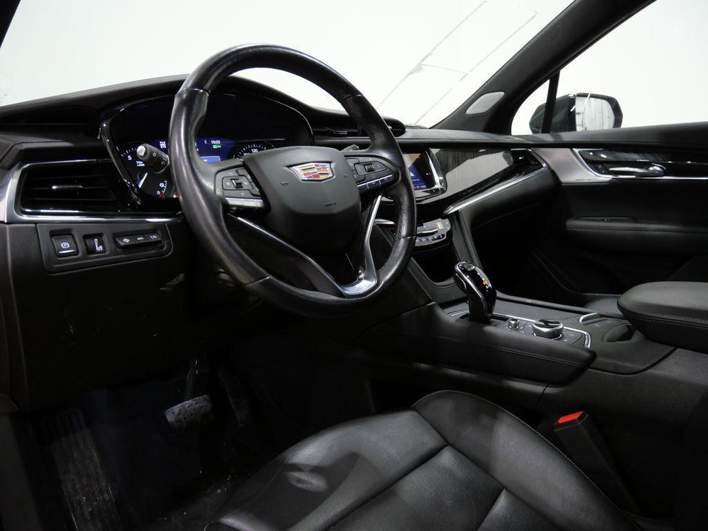 used 2022 Cadillac XT6 car, priced at $29,500