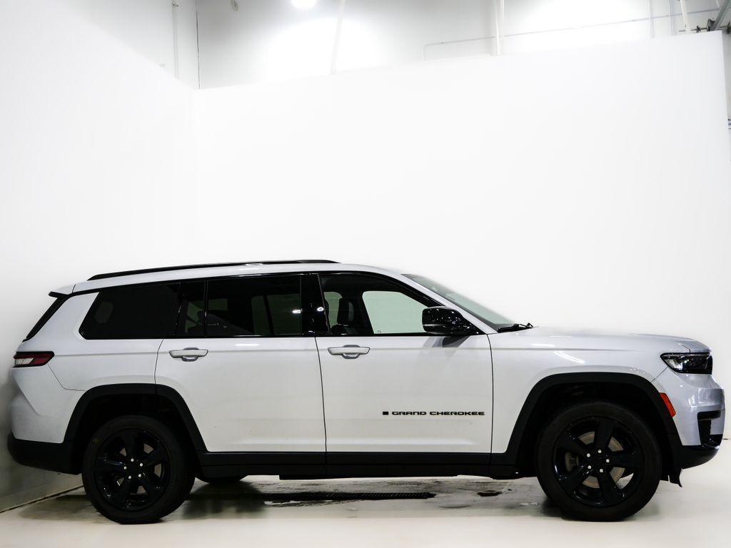 used 2022 Jeep Grand Cherokee L car, priced at $27,212