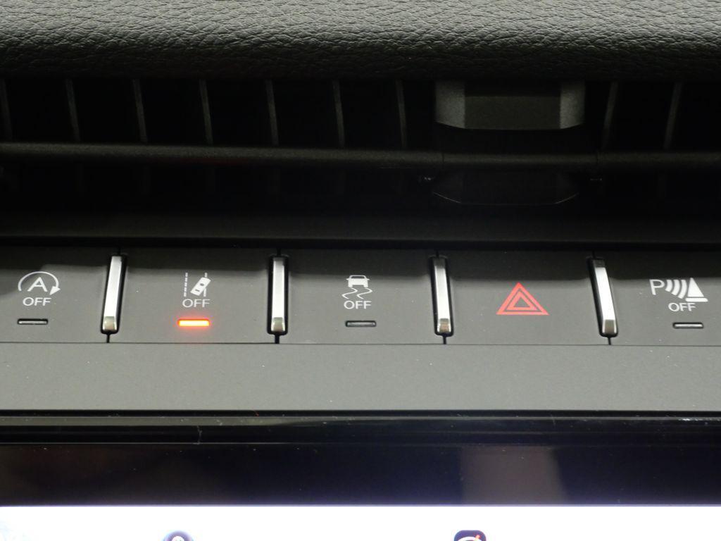 new 2026 Jeep Grand Cherokee car, priced at $43,106