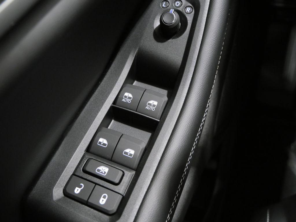 new 2026 Jeep Grand Cherokee car, priced at $42,518