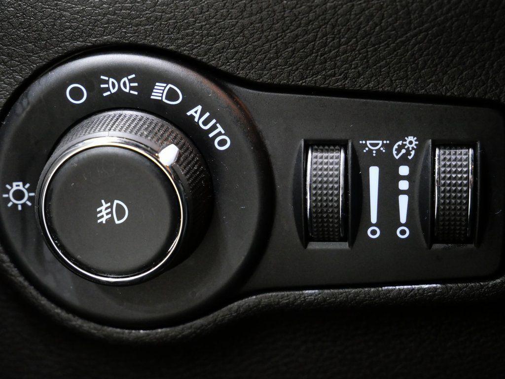 used 2022 Jeep Compass car, priced at $19,800