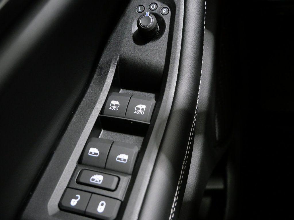 new 2025 Jeep Grand Cherokee car, priced at $36,628