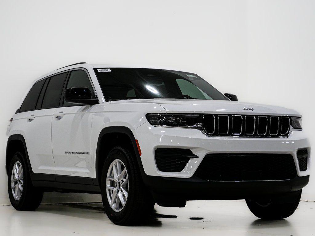 new 2025 Jeep Grand Cherokee car, priced at $35,628