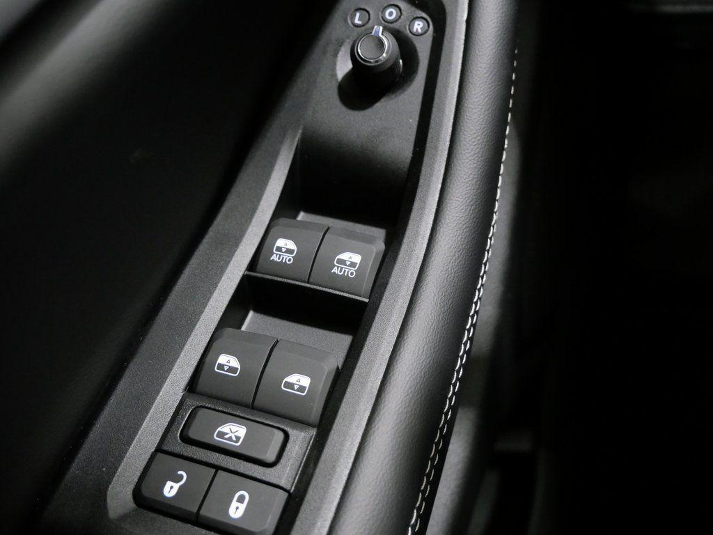 new 2025 Jeep Grand Cherokee car, priced at $43,204