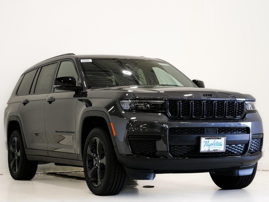 new 2025 Jeep Grand Cherokee L car, priced at $39,656