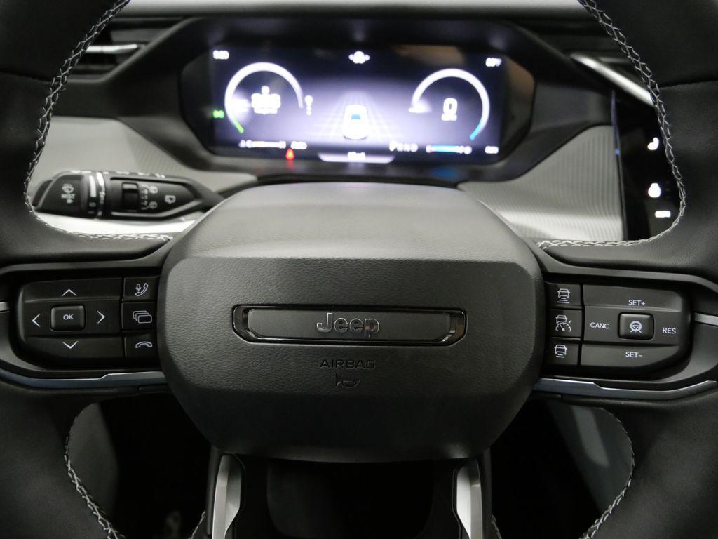 new 2026 Jeep Cherokee car, priced at $39,322