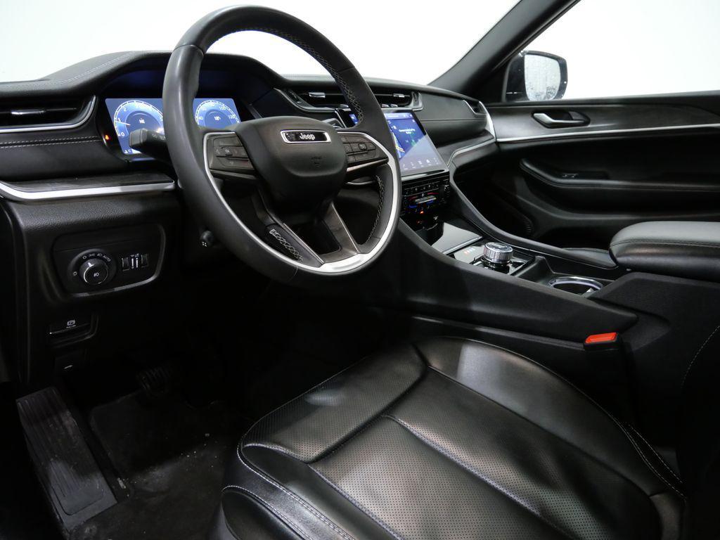 used 2024 Jeep Grand Cherokee L car, priced at $31,700