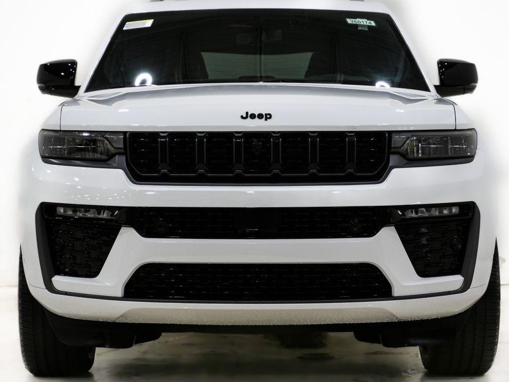 new 2026 Jeep Grand Cherokee car, priced at $48,770