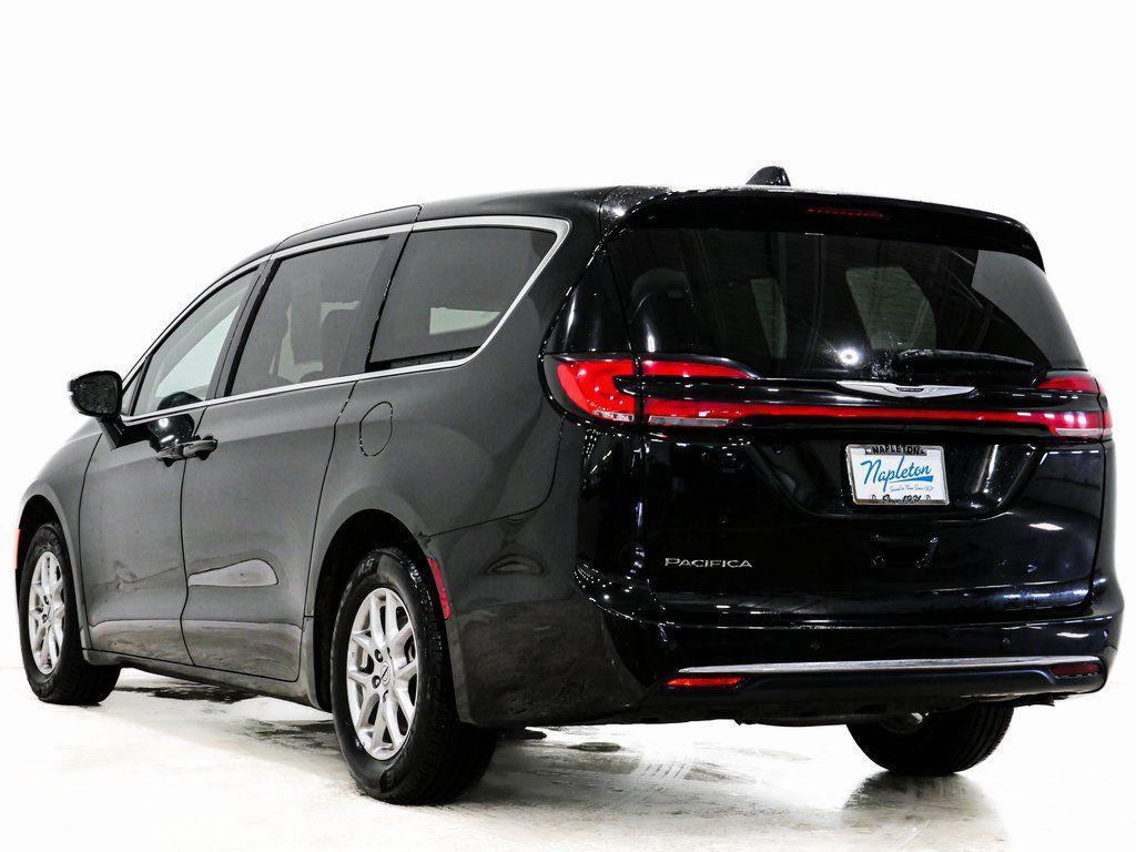 used 2024 Chrysler Pacifica car, priced at $24,500