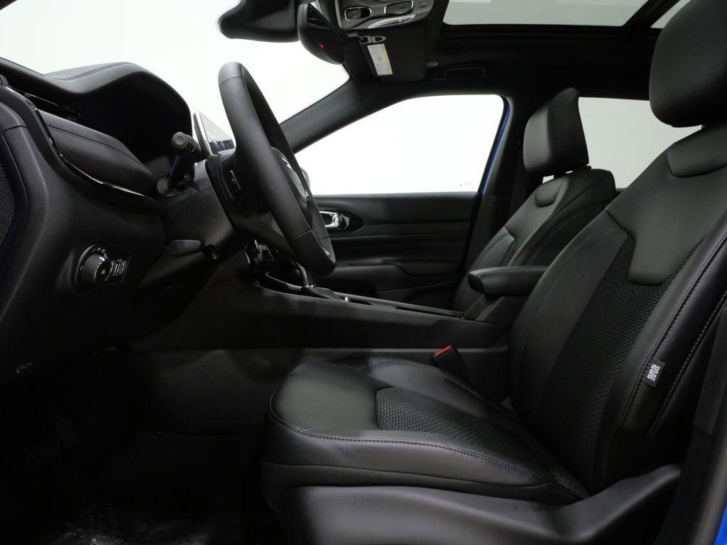 new 2026 Jeep Compass car, priced at $31,266